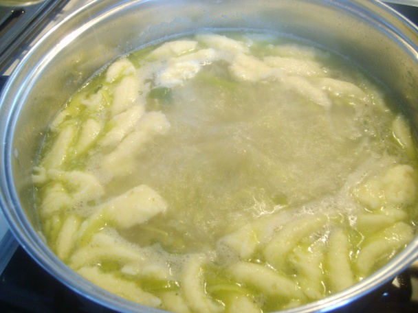 Pórovo-kalerábová polievka (fotorecept) - obrázok 4