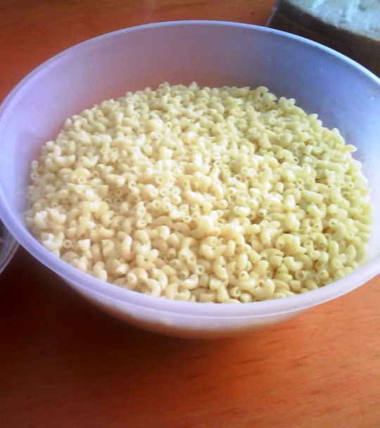 Kurací šalát s cestovinou - obrázok 1