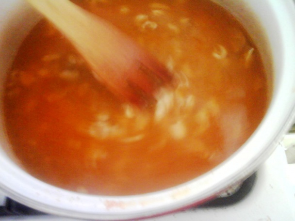 Kurací šalát s cestovinou - obrázok 3