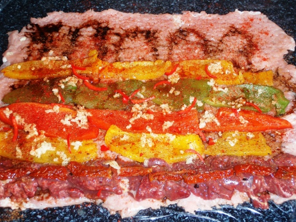 Mäsová roláda s pečenou paprikou (fotorecept) - obrázok 4