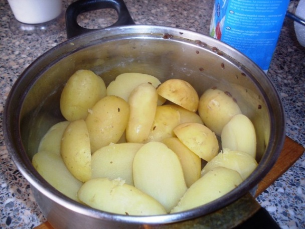 Tekvicový prívarok s mäsom a zemiakmi (fotorecept) - obrázok 6
