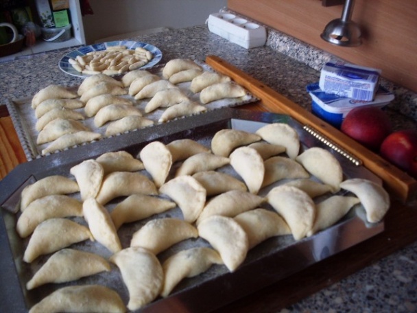 Pirôžky so slivkovým lekvárom a tvarohom (fotorecept) - obrázok 8