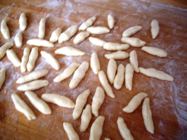 Pirôžky so slivkovým lekvárom a tvarohom (fotorecept) - obrázok 9