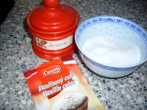 Slivkový koláč s mrveničkou (fotorecept) - obrázok 7