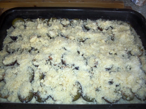 Slivkový koláč s mrveničkou (fotorecept) - obrázok 11