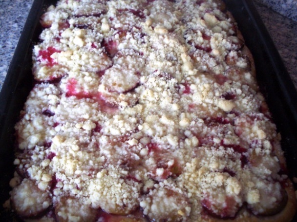 Slivkový koláč s mrveničkou (fotorecept) - obrázok 12