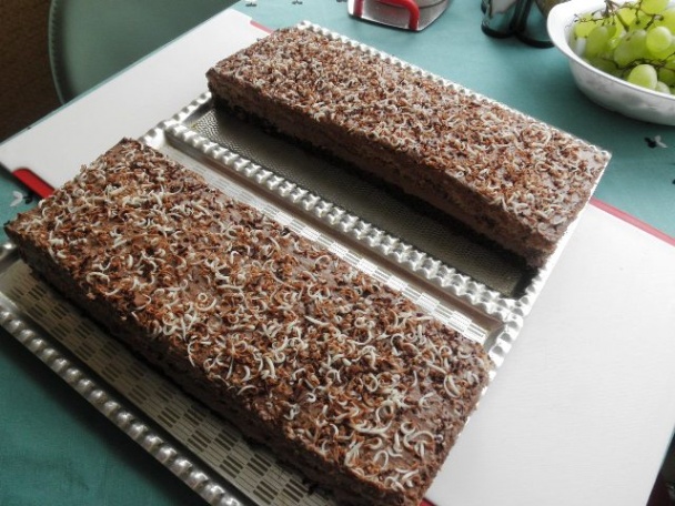 Čokoládovo-orechové rezy (fotorecept) - obrázok 7