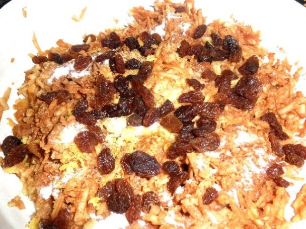 Jablčník s orechami a čokoládou (fotorecept) - obrázok 4