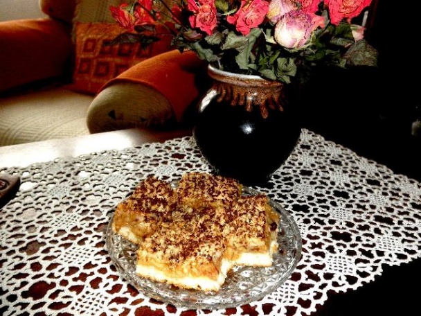 Jablčník s orechami a čokoládou (fotorecept) - obrázok 12