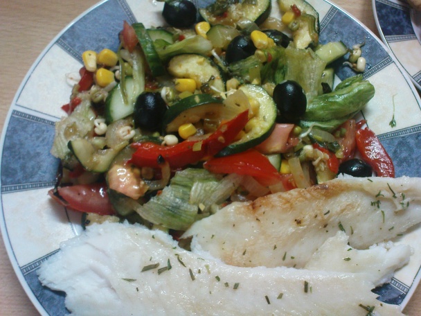 Polopečený šalát s rybkou - obrázok 3