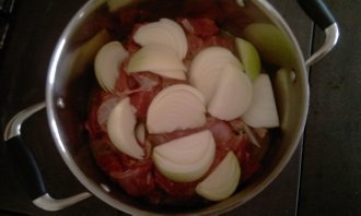 Jahňací guláš s knedličkami  (fotorecept) - obrázok 1