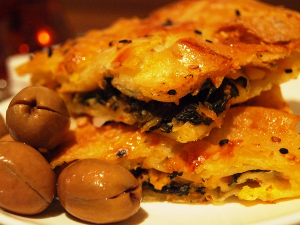 Ispanaklı börek (Špenátový borek)  - obrázok 8