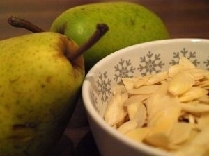 Hruškový koláč s mandľami a mascarpone (fotorecept) - obrázok 3