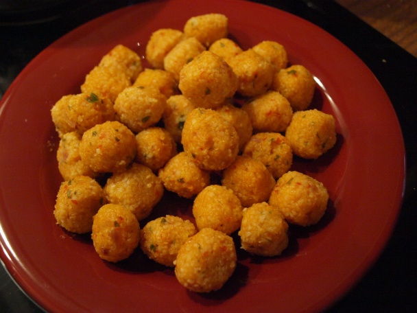 Yoğurtlu köfte - Bulgurové guličky v jogurtovej omáčke s cícerom a mäsom (fotorecept) - obrázok 6