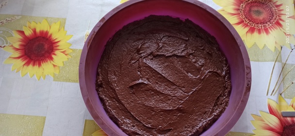 Čokoládová torta s tvarohovým krémom a datľami (fotorecept) - obrázok 1