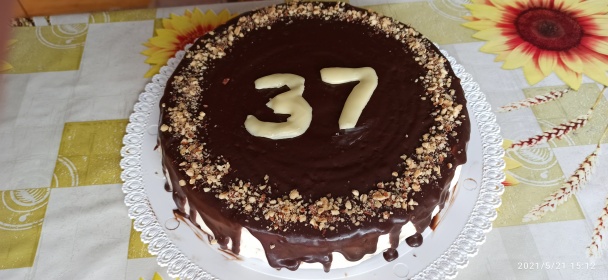 Čokoládová torta s tvarohovým krémom a datľami (fotorecept) - obrázok 9
