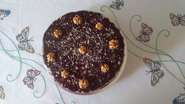 Hrnčekovo-lyžicová orechová torta (fotorecept) - obrázok 7