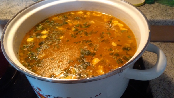 Karfiolová polievka so zeleninou, zemiakmi a s haluškami (fotorecept) - obrázok 10