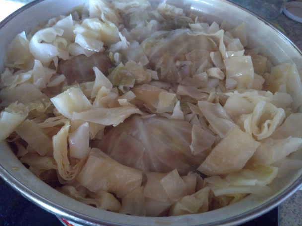 Strapačky s kyslou kapustou, opraženou slaninou a cibuľou - obrázok 1