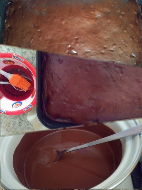 Čokoládový zákusok s višňami, černicami a čokopolevou (fotorecept) - obrázok 5