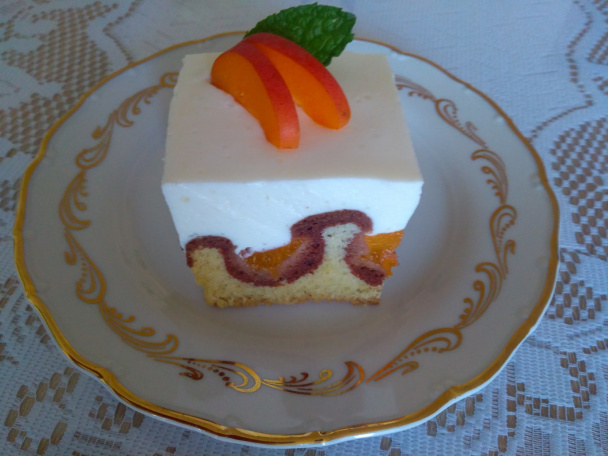 Vlny Dunajca s čerstvými marhuľami a tvarohovým krémom  - obrázok 8