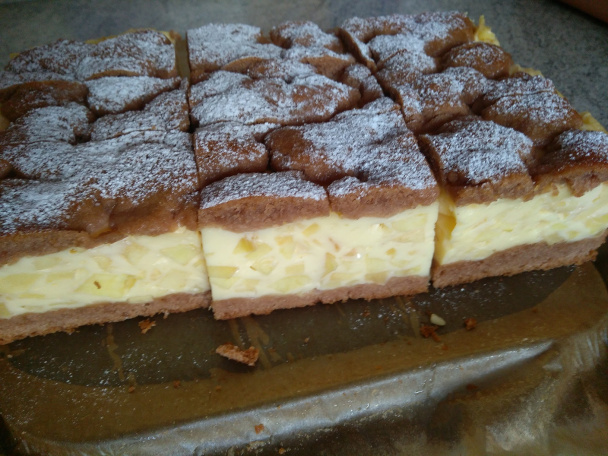 Krehký jablkový pudingový zákusok - obrázok 7