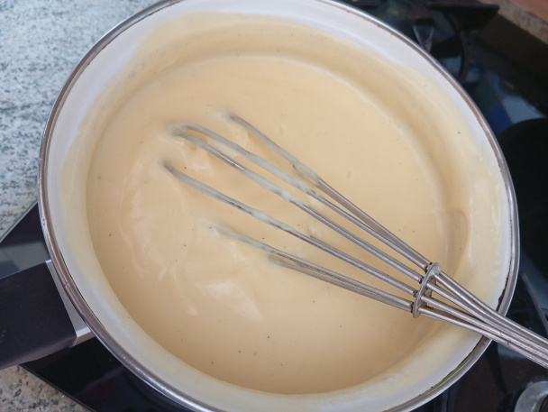 Strakatý jablčník s pudingom a čokoládou (fotorecept) - obrázok 5