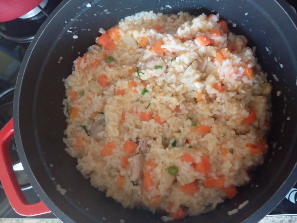 „Riziko“ z kuracieho mäsa – nepravé rizoto v mojej verzii (fotorecept) - obrázok 5