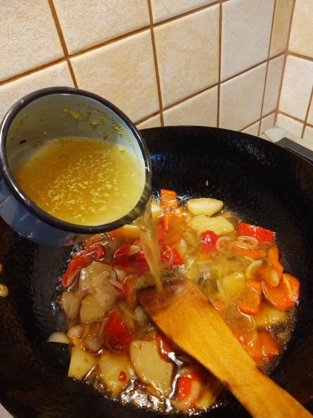 Sweet and Fire Chicken (Sladko-pikantné kura) (fotorecept) - obrázok 11