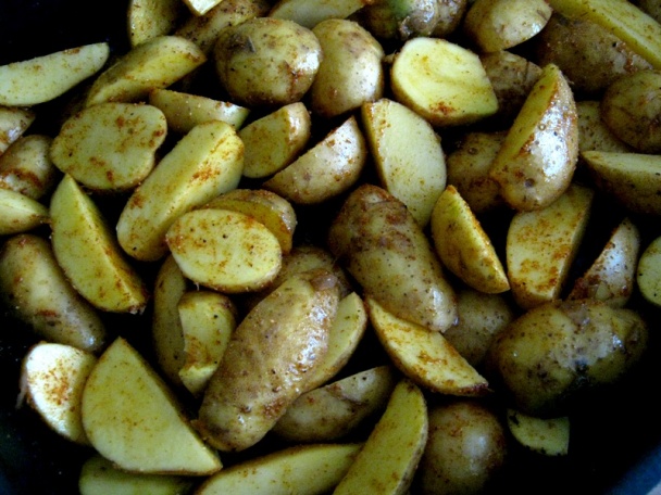 Kuracie krídelká zapekané so skorými zemiačkami na americký spôsob (fotorecept) - obrázok 3