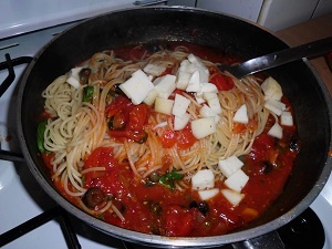 Spaghetti alla puttanesca - obrázok 3