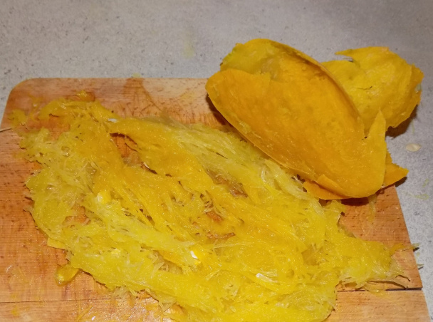 Špagetová tekvica s kuracím mäsom (fotorecept) - obrázok 2