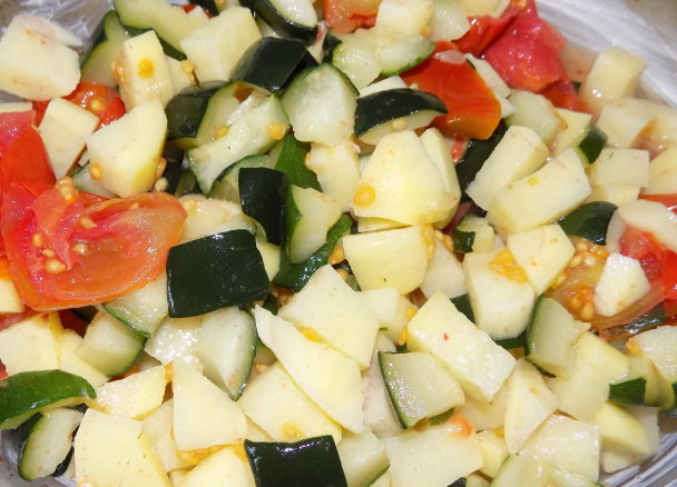 Kuracie krídelká pečené na zelenine (fotorecept) - obrázok 2