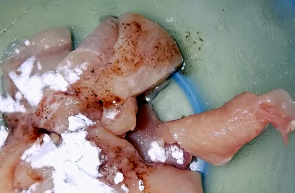 Kuracie mäso s brokolicou a cestovinami (fotorecept) - obrázok 1