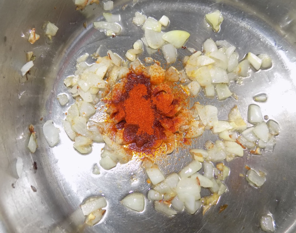 Paprikové zemiaky ako príloha (fotorecept) - obrázok 2