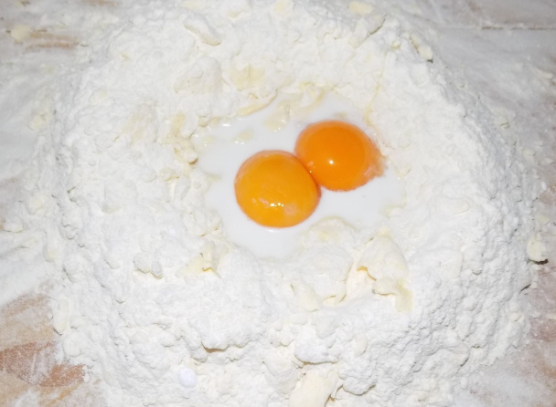 Makový koláč s ríbezľovým lekvárom (fotorecept) - obrázok 2