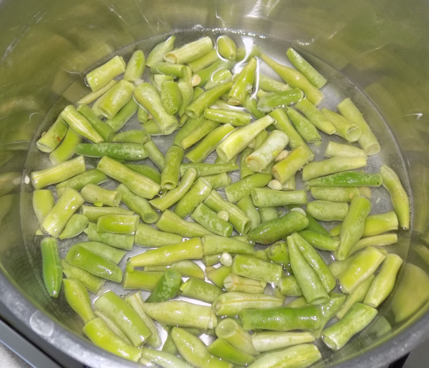 Fazuľkový šalát s lahôdkovým tofu (fotorecept) - obrázok 1