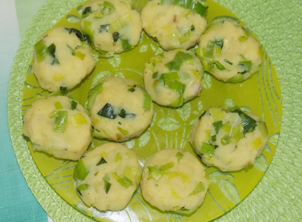 Zemiakové fašírky so zeleninovým šalátom (fotorecept) - obrázok 6