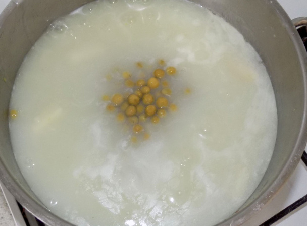 Ryžová polievka so špargľou a hráškom (fotorecept) - obrázok 6