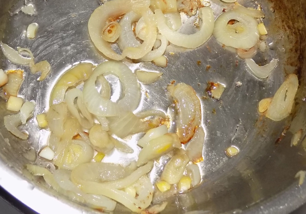 Cestoviny s uhorkovou omáčkou (fotorecept) - obrázok 2