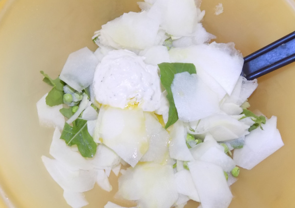 Kalerábový šalát (fotorecept) - obrázok 3