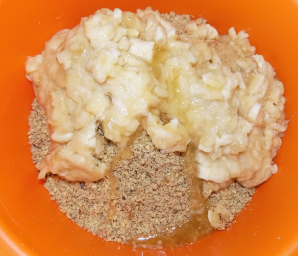 Nepečená orechovo-banánová torta (fotorecept) - obrázok 2