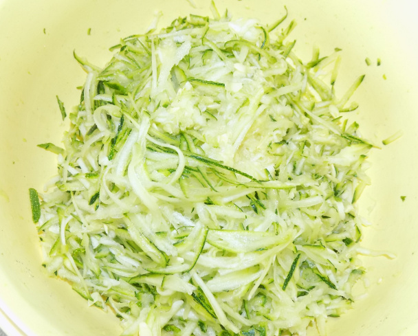 Cuketové placky s ovsenými vločkami (fotorecept) - obrázok 1