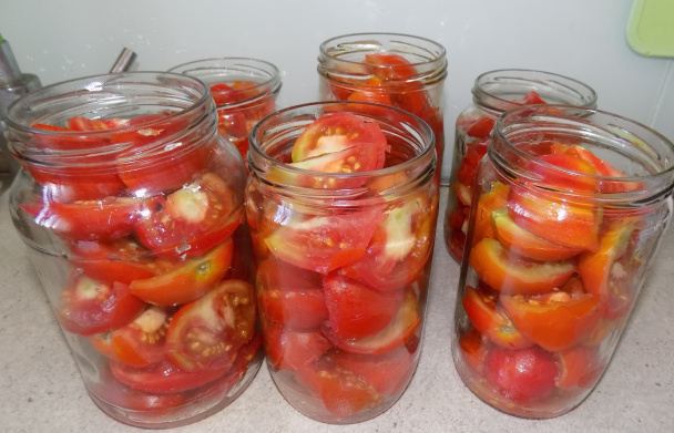 Zavárané v rúre pečené paradajky (fotorecept) - obrázok 1