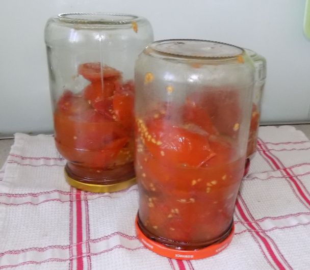 Zavárané v rúre pečené paradajky (fotorecept) - obrázok 4