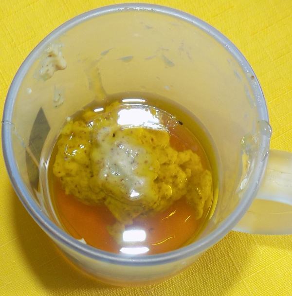 Kuskusový šalát s mangoldom a medovo-horčicovou zálievkou (fotorecept) - obrázok 4