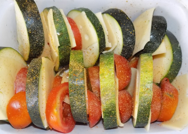 Cuketa zapekaná s paradajkami a syrom (fotorecept) - obrázok 3