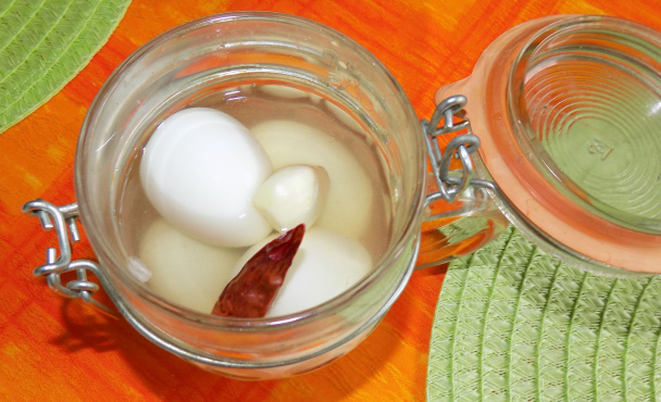 Vajcia nakladané v octe (fotorecept) - obrázok 5