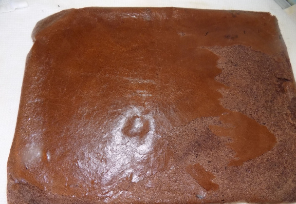 Kakaová roláda bez múky s krémom z mascarpone (fotorecept) - obrázok 3