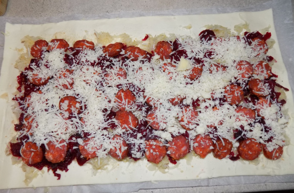 Slaná roláda s cviklou a kyslou kapustou (fotorecept) - obrázok 4